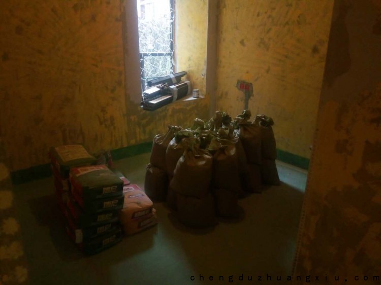 成都新双城工地辅料进场