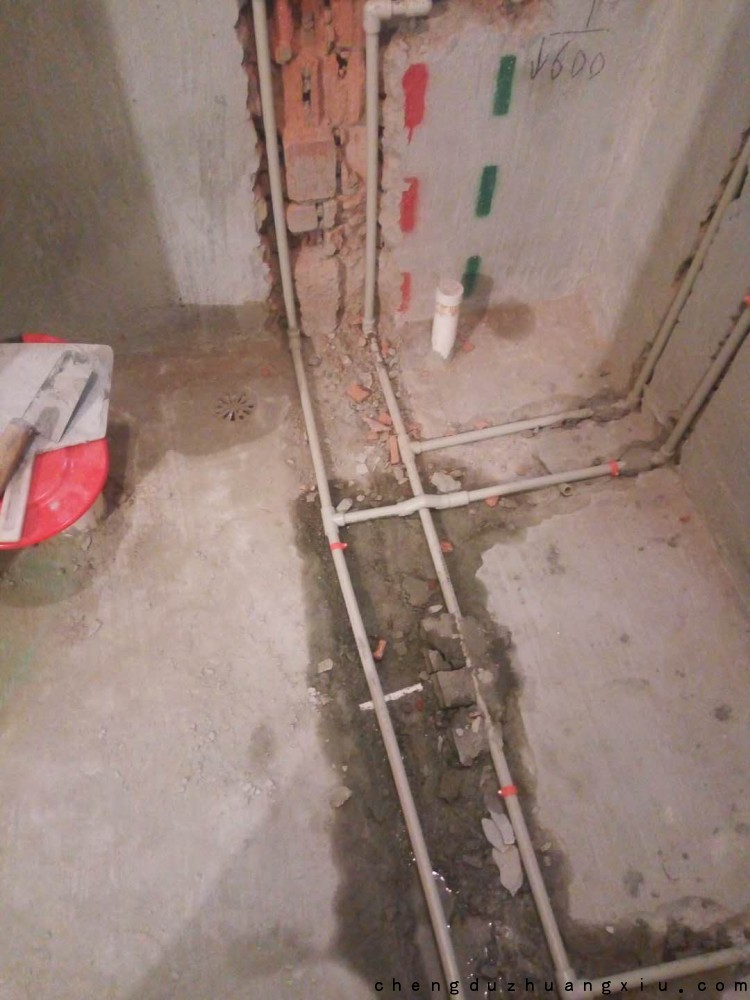 温江洲际银海湾水路冷热水改造